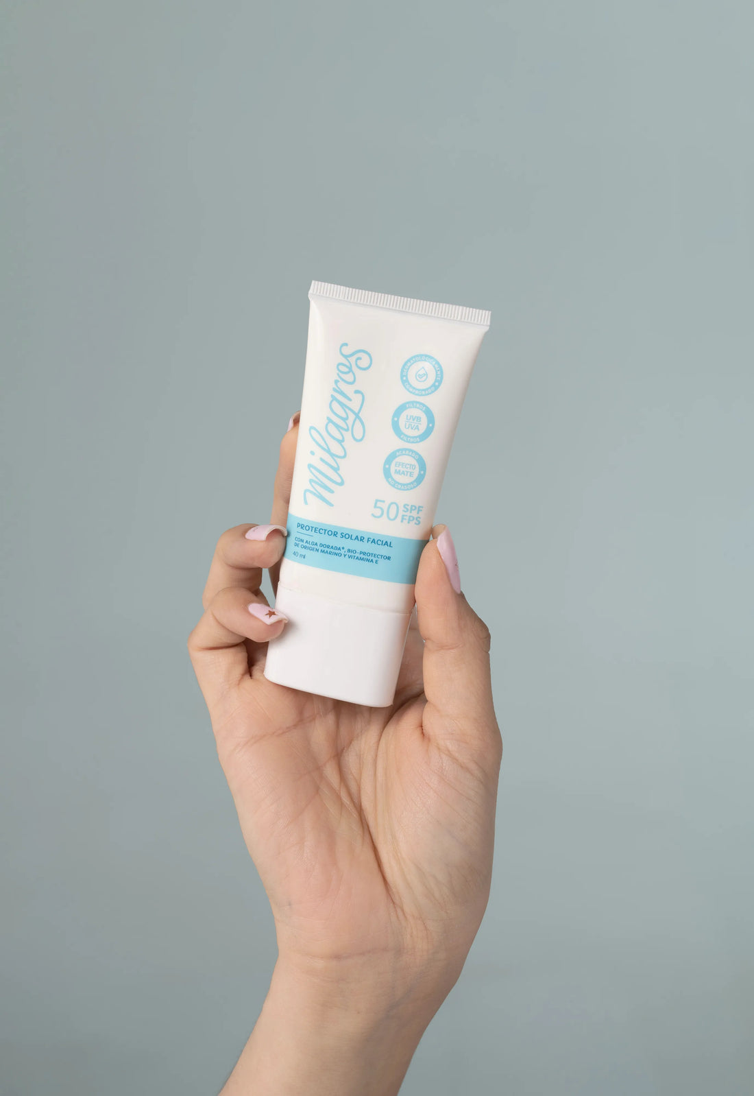 Protector solar sin color formulado con SPF 50